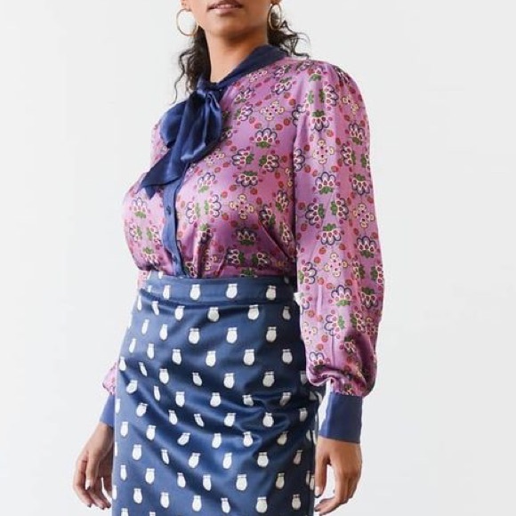 NEW WITH TAGS B. YELLOWTAIL JoRee Bow Blouse - Picture 2 of 5